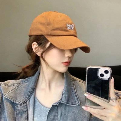 骆驼女孩的沙漠之旅